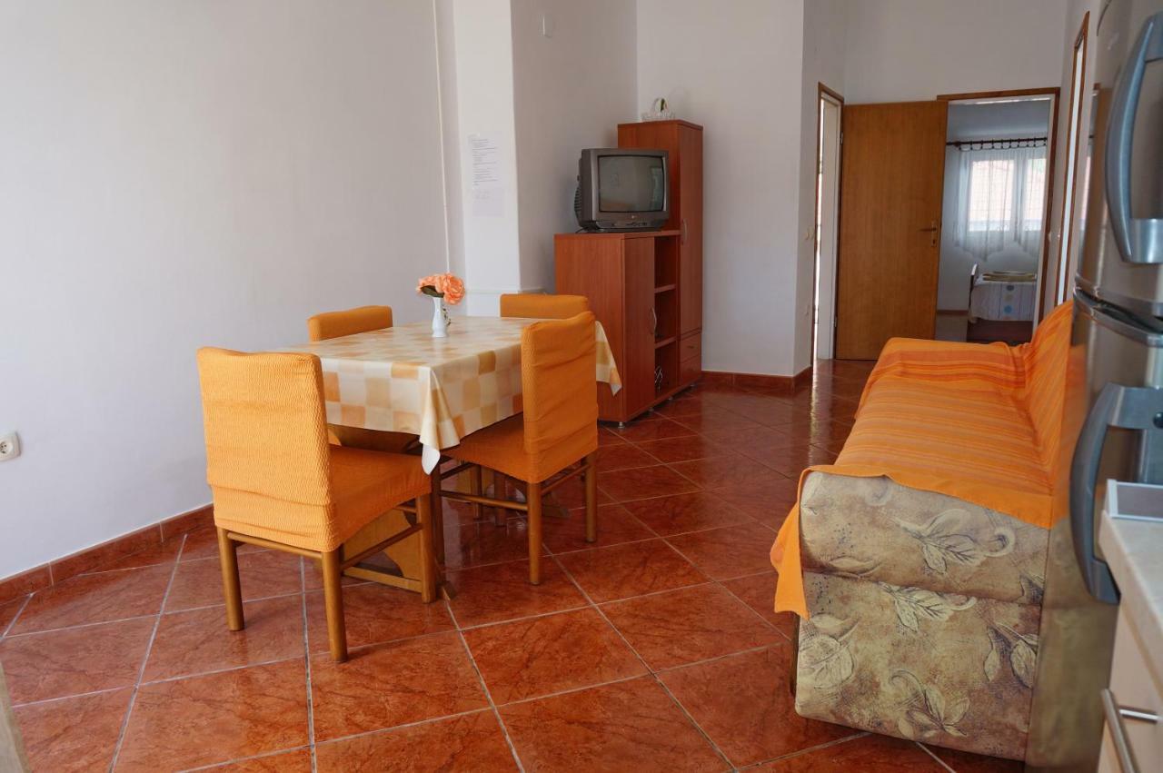 Apartments Ivona Lumbarda Quarto foto